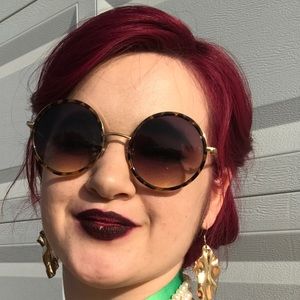 Meet your Posher, Grace